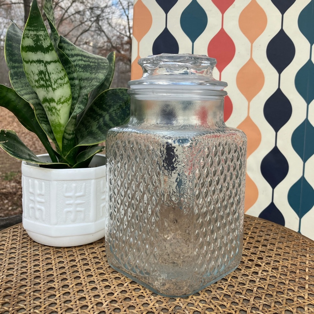 Vintage Diamond Cut Textured ClearGlass Apothecary Jar - Picture 1 of 10